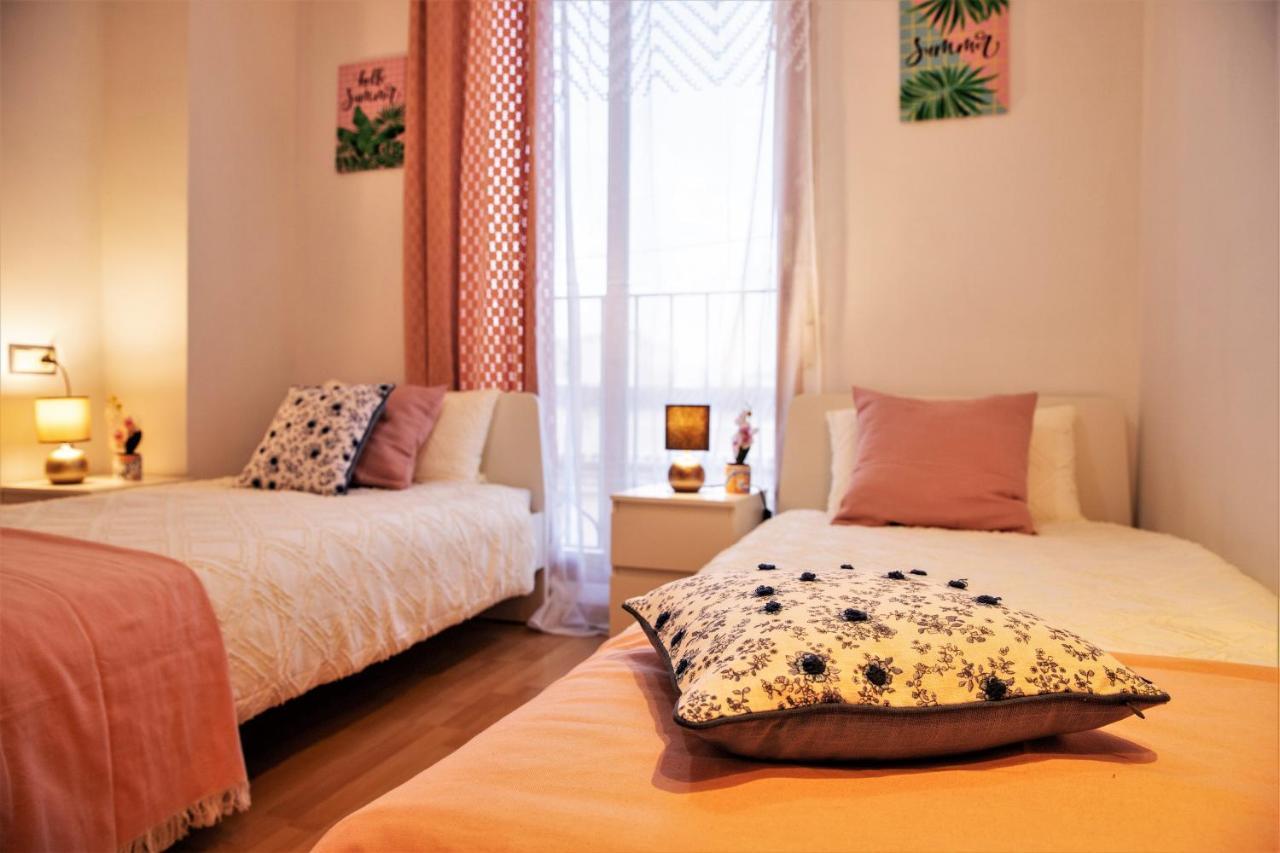 Penthouse Duplex In A 4 Floors Spanish House -8 Min To Center By Metro 발렌시아 외부 사진